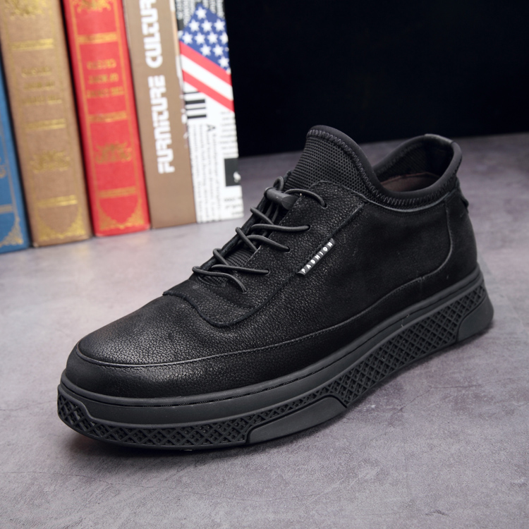 工厂直销休闲皮鞋男19新款冬季