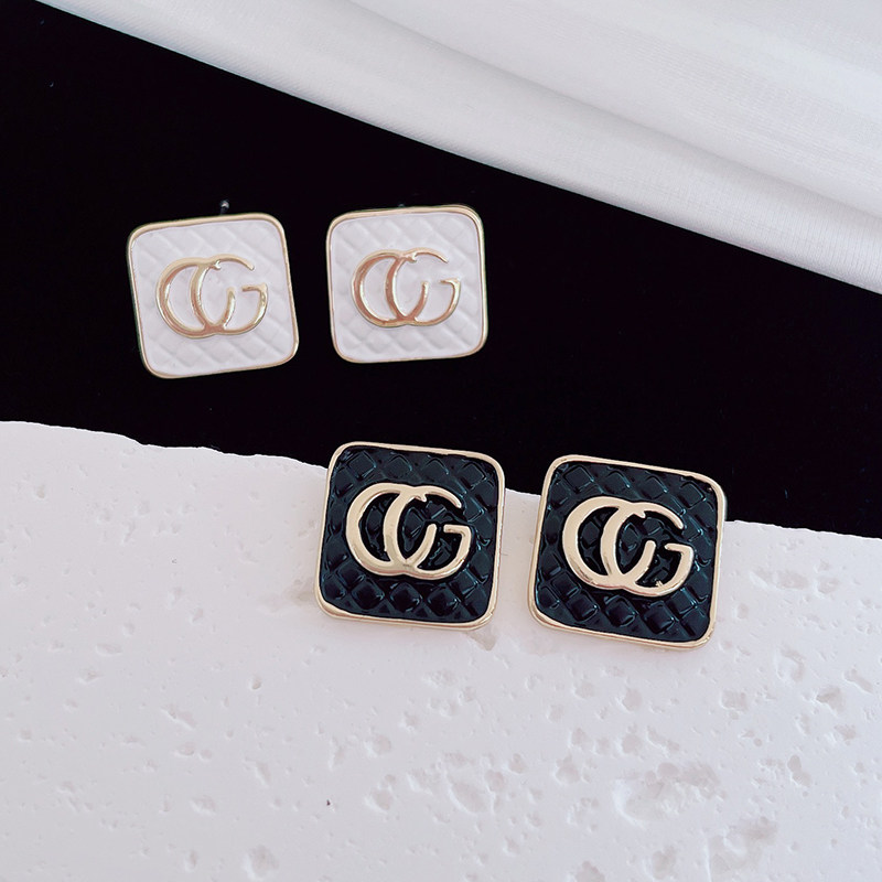 【遇寻】法式轻奢高级感几何方形银针耳钉网红百搭时尚设计感耳饰