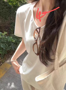 慵懒纯棉正肩白色v领短袖t恤女夏季内搭打底衫宽松显瘦体恤上衣