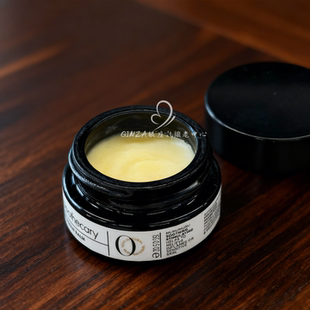 章小蕙爱用英草社ilapothecary0号润唇膏玫瑰果去死皮精油唇膜霜