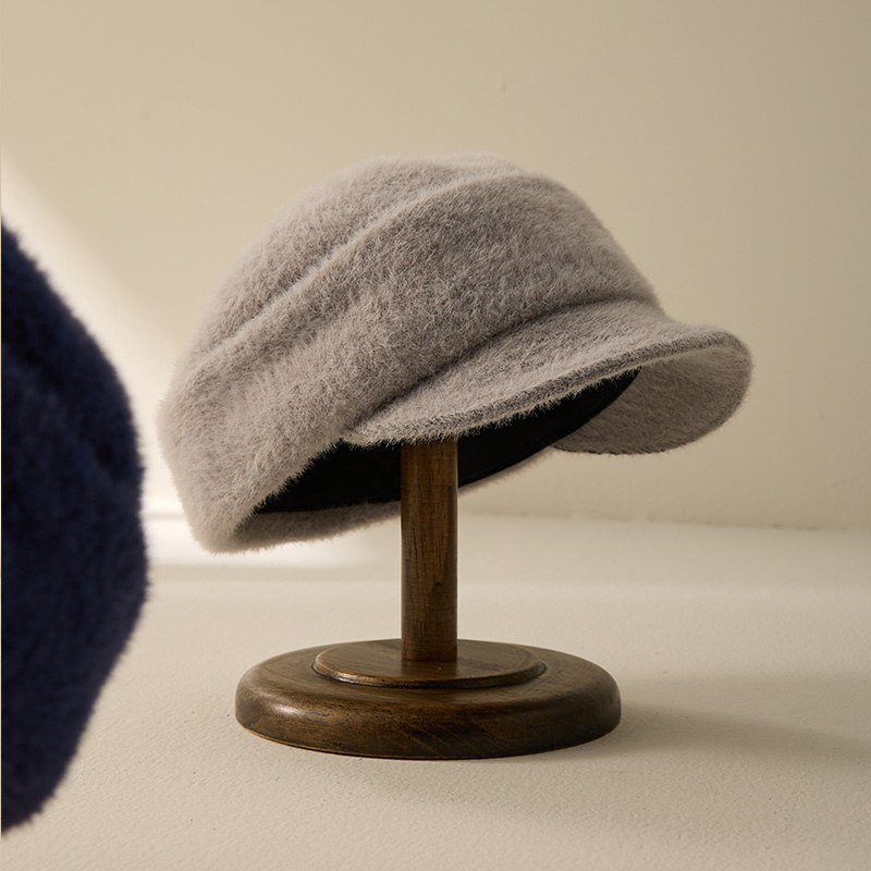 上维逛街休闲女秋冬保暖鸭舌帽