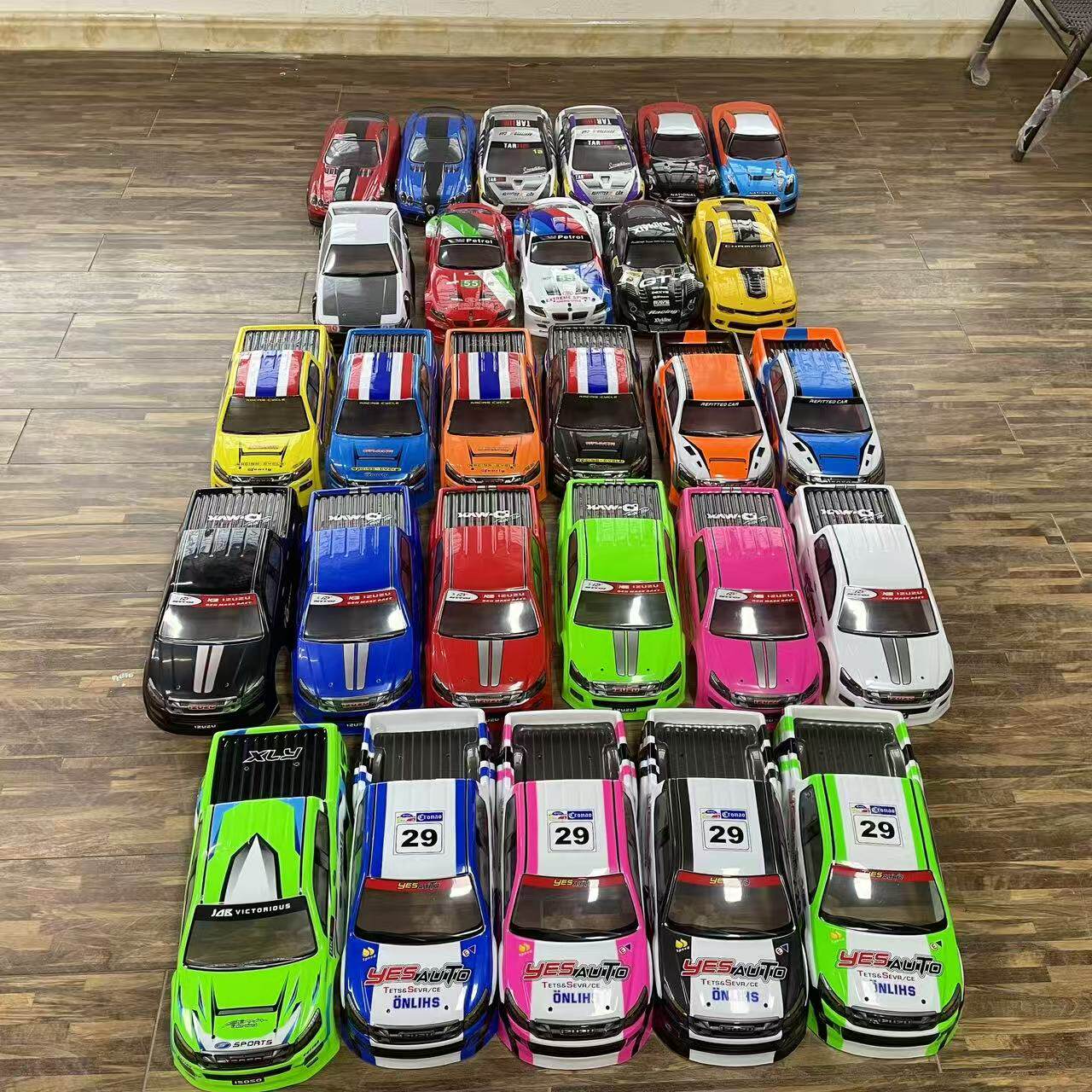 1比10东南亚TIKTOK爆款车壳皮卡