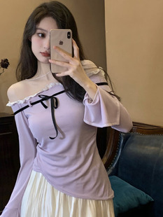 设计感喇叭袖网纱蕾丝拼接一字肩打底衫女秋冬修身针织内搭上衣女