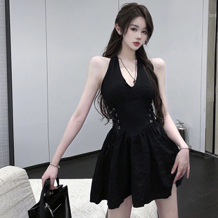 露肩挂脖性感收腰系带A字气质连衣裙 新款 纯欲风V领无袖 背心裙夏季