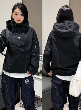 潮牌韩版连帽冲锋衣男士秋季潮流户外双拉链夹克机能宽松工装外套