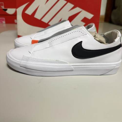 NIKE耐克 BLAZER女子开拓者一脚蹬运动休闲低帮板鞋 CJ1651-102