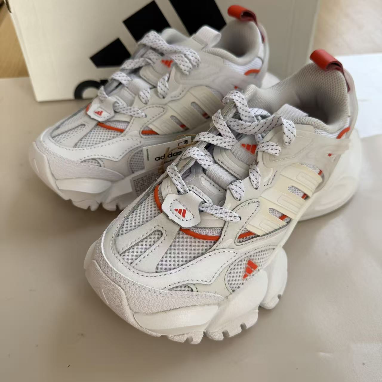 阿迪达斯男女XLG RUNNER DELUXE厚底休闲跑步鞋秋冬款JP5758