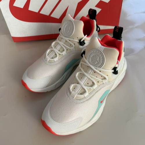 Nike Air Huarache City Move 男女华莱士运动休闲鞋 AO3172-100