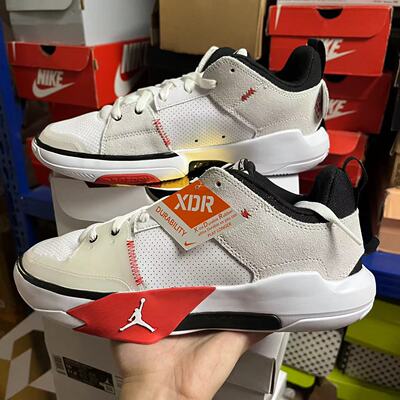 Nike耐克男鞋子2024春季新款JORDAN舒适防滑实战篮球鞋FD2336-106