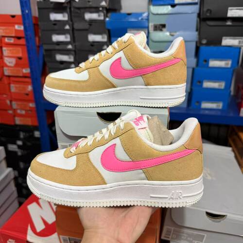 Nike/耐克AF1 Low空军一号女子时尚休闲耐磨低帮板鞋 DC1156-700