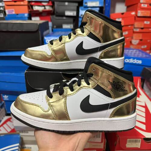Nike Air Jordan 1 Mid AJ1 白金液态金女子篮球鞋 DC1420-700