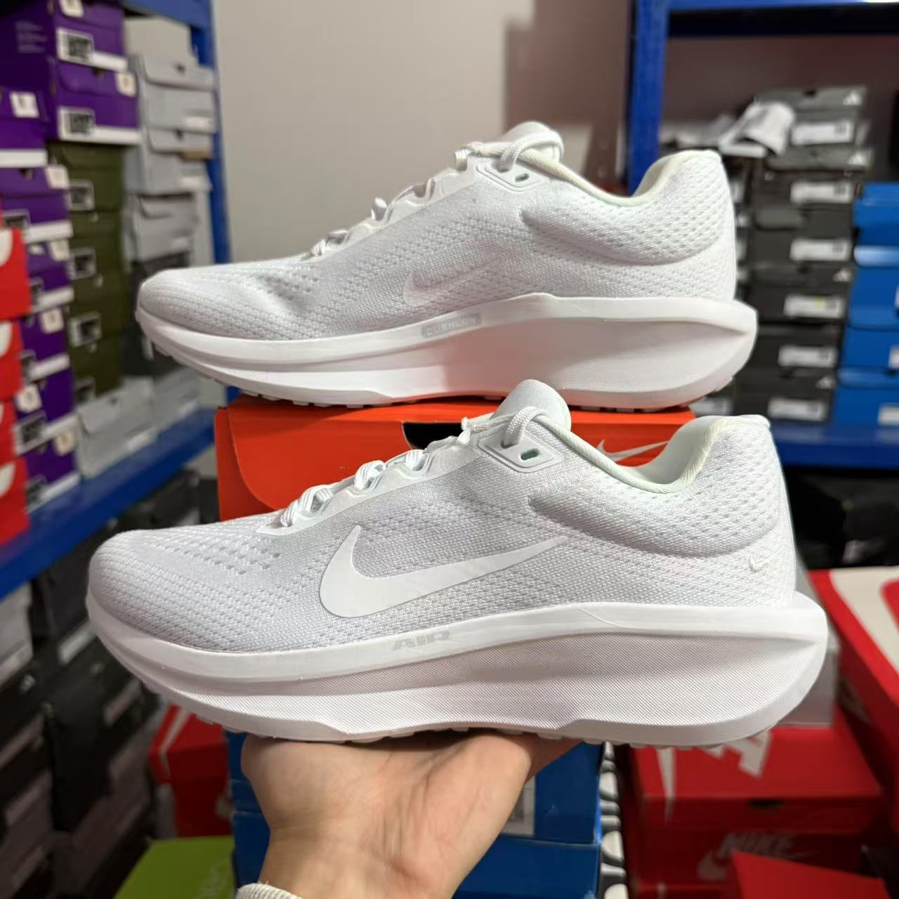 耐克 Nike Winflo 11 男子气垫低帮休闲跑鞋 FJ9509-100 FQ8937