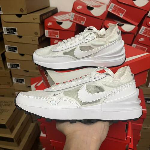 NIKE WAFFLE ONE耐克女款低帮透气轻便复古运动跑步鞋 DC2533-103