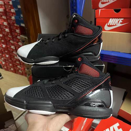 阿迪达斯Adidas男鞋D Rose 1.5 罗斯1.5复刻轻便运动篮球鞋GY0245