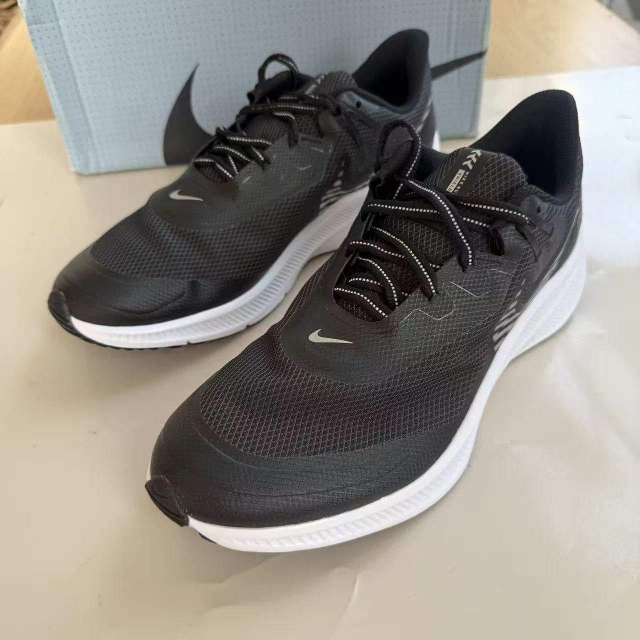 Nike/耐克QUEST 3 SHIELD男子透气休闲运动跑步鞋 CQ8894-001