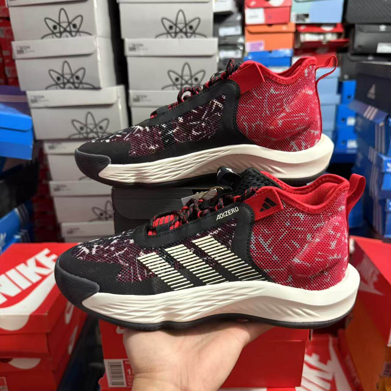 阿迪达斯Adizero Select男子运动缓震训练实战耐磨篮球鞋 IF2164