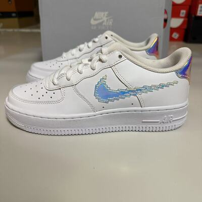 Nike Air Force 1 AF1电竞白镭射彩虹像素女休闲板鞋CW1577-100