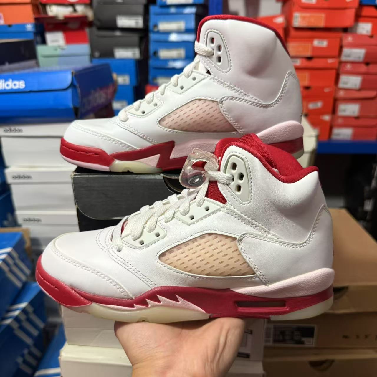 Air Jordan 5 AJ5 乔5 GS 白粉红 情人节 女子篮球鞋440892-106