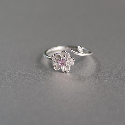 美丽樱花。S925纯银花朵造型粉色锆石立体戒指开口设计可调清新