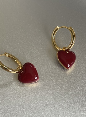 灵动爱意。红色桃心滴釉吊坠金耳扣简约精致时髦百搭可爱气质