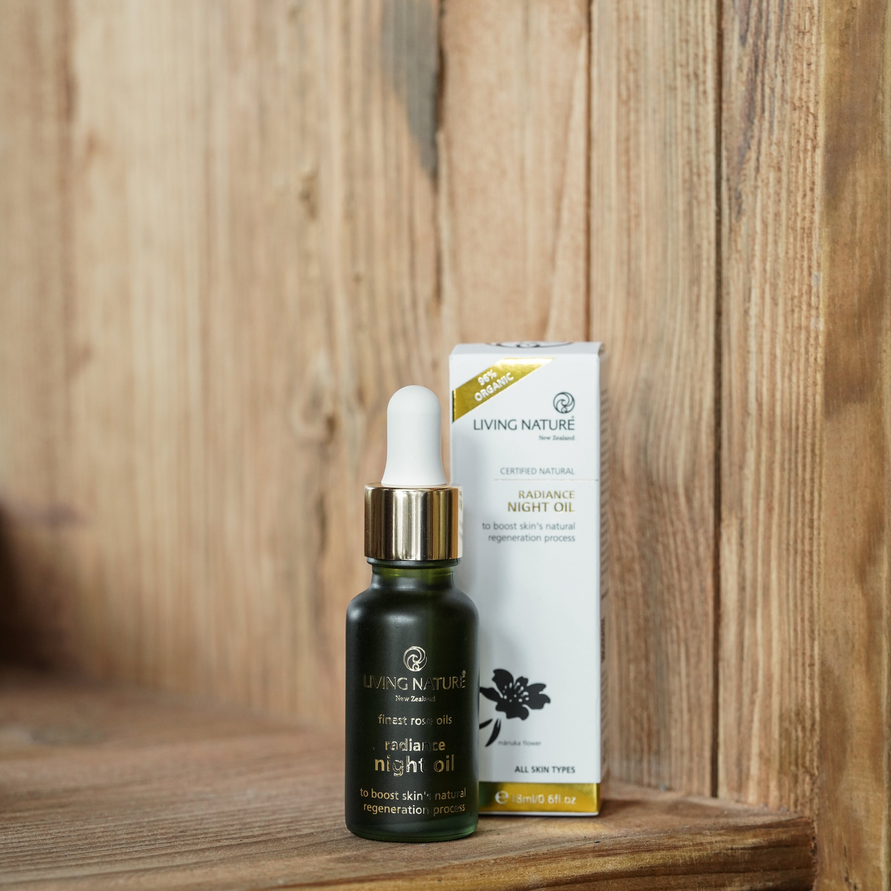 新西兰直邮 LIVING NATURE RADIANCE NIGHT OIL晚间精油 提亮紧致