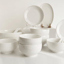 釉下彩餐具套装 碗碟套装 陶瓷碗盘奶白色简约高级感 家用 唯物生活