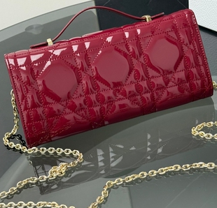 新款真皮手提菱格链条漆皮单肩包斜挎小包leather bag handbag