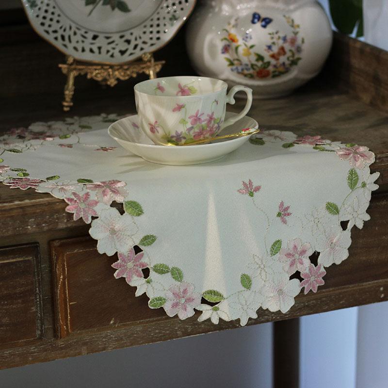 外贸绣花餐垫杯垫防尘盖巾椭圆形