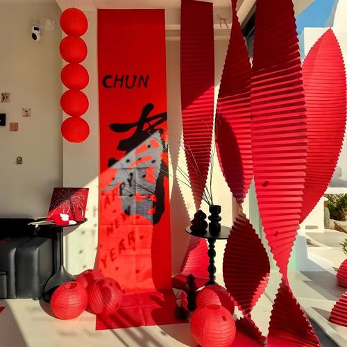 2026新年装饰新年快乐春字挂布背景布元旦春节商场橱窗挂饰瓦楞纸