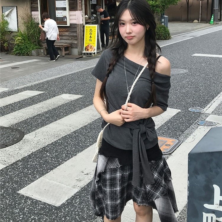 直邮 首尔印象韩代 26ss 时髦气质绑带腰部露肩显瘦短袖T恤上衣女图片