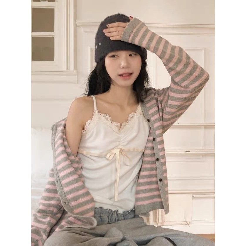 直邮 25fw 首尔印象韩代 甜美丝带修身蕾丝边少女风吊带女秋冬新,女装/女士精品,马夹,淘宝优惠券,粉丝福利购,淘宝优惠卷