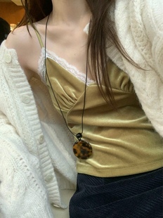 直邮 wearraw 25fw 韩国东大门蕾丝花边V领丝绒修身可外搭背心女