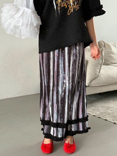 GISELE 首尔印象韩代 26ss 复古风晕染彩色条纹木耳边直筒半身裙