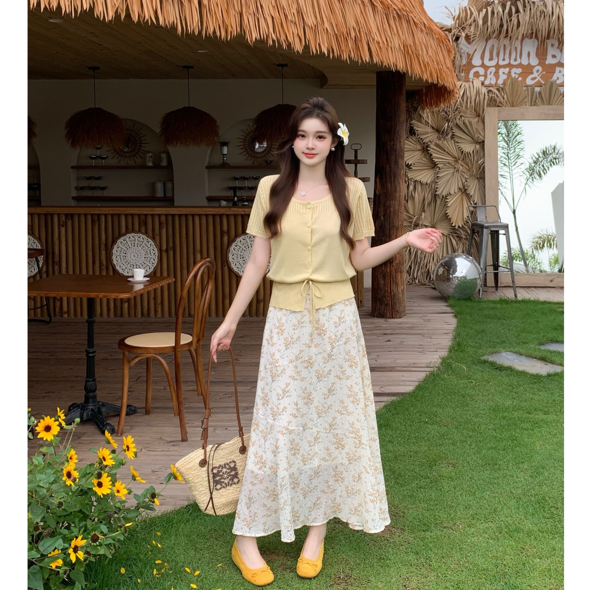熙世界度假风穿搭套装裙女2026夏季薄款针织罩衫碎花半身裙两件套