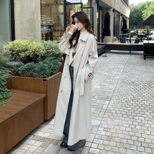 韩系白色大翻领双排扣长款风衣女