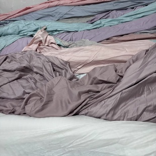 称斤布料纯棉布头拼接床品被罩天丝贡缎面料四件套零头清仓处理