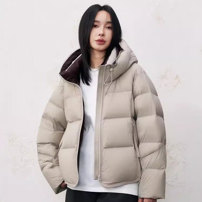 90白鸭绒云朵泡芙羽绒服面包服女