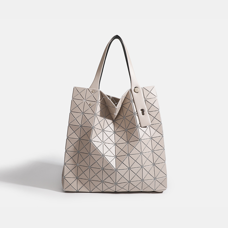 日本同款2025新款8格菱格女包通勤托特包手提单肩包大容量购物袋