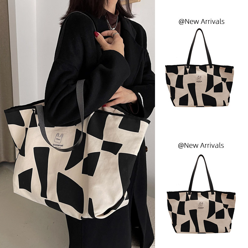 大容量母婴包2026新款时尚网红妈咪包小众方格帆布手提ins托特包
