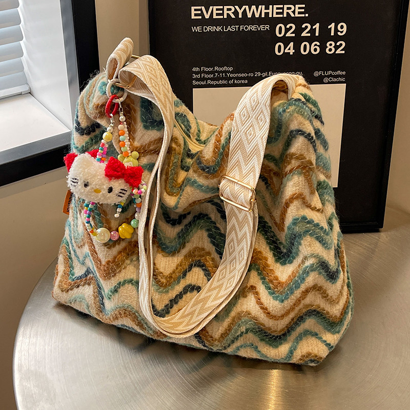 小众原创条纹托特包2025新款时尚宽带单肩斜挎包学生单肩通勤包,箱包皮具/热销女包/男包,托特包,淘宝优惠券,粉丝福利购,淘宝优惠卷