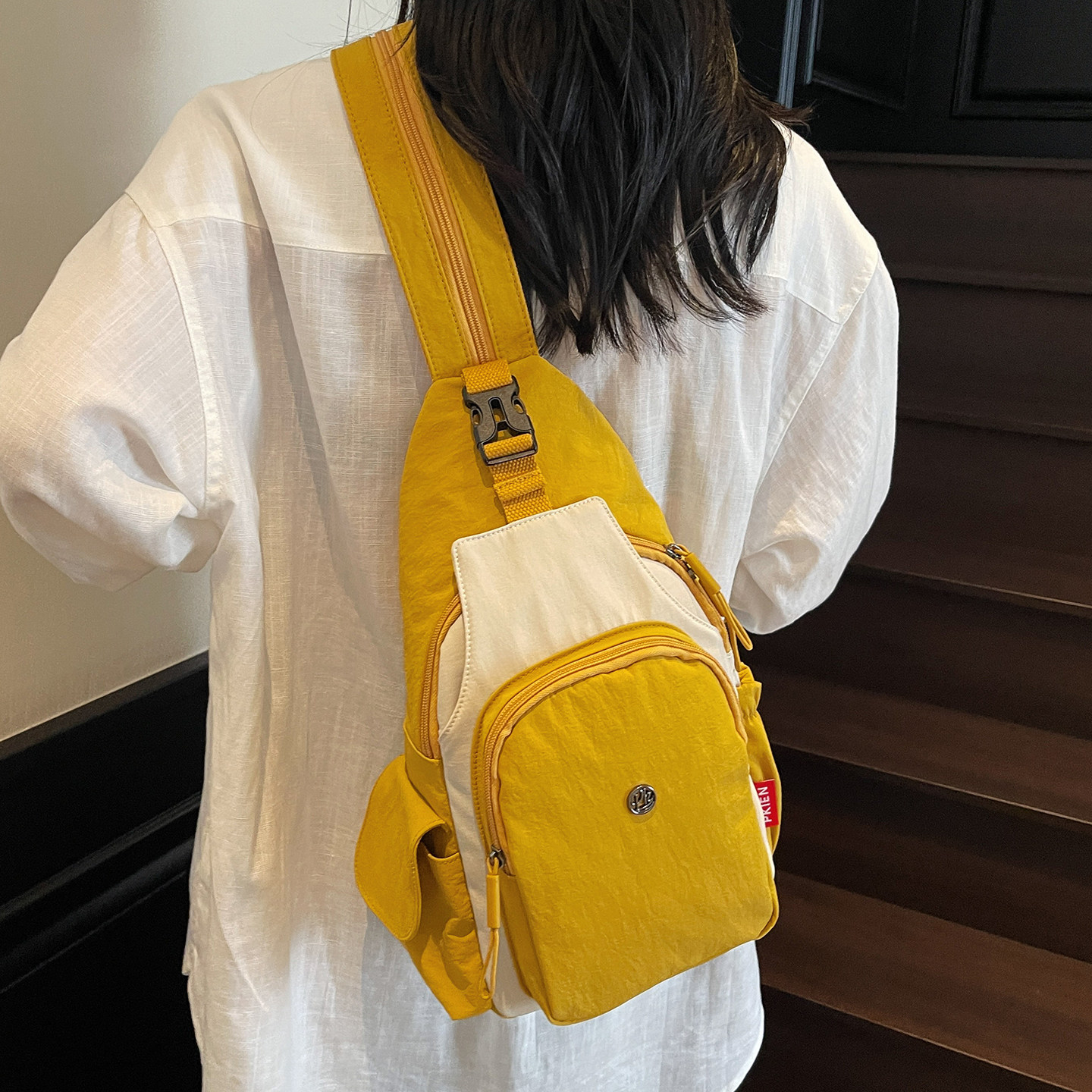 帆布三用包女2025新款时尚百搭小双肩包休闲小众高级感旅行背包