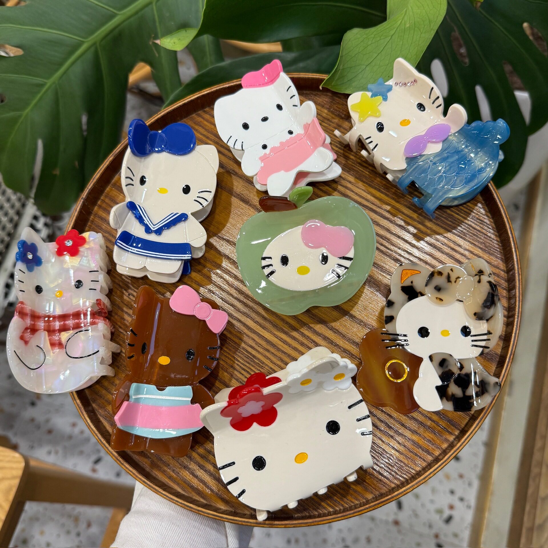 新款醋酸抓夹凯蒂猫可爱Kitty简约发夹卡通动漫发抓动物后脑勺夹