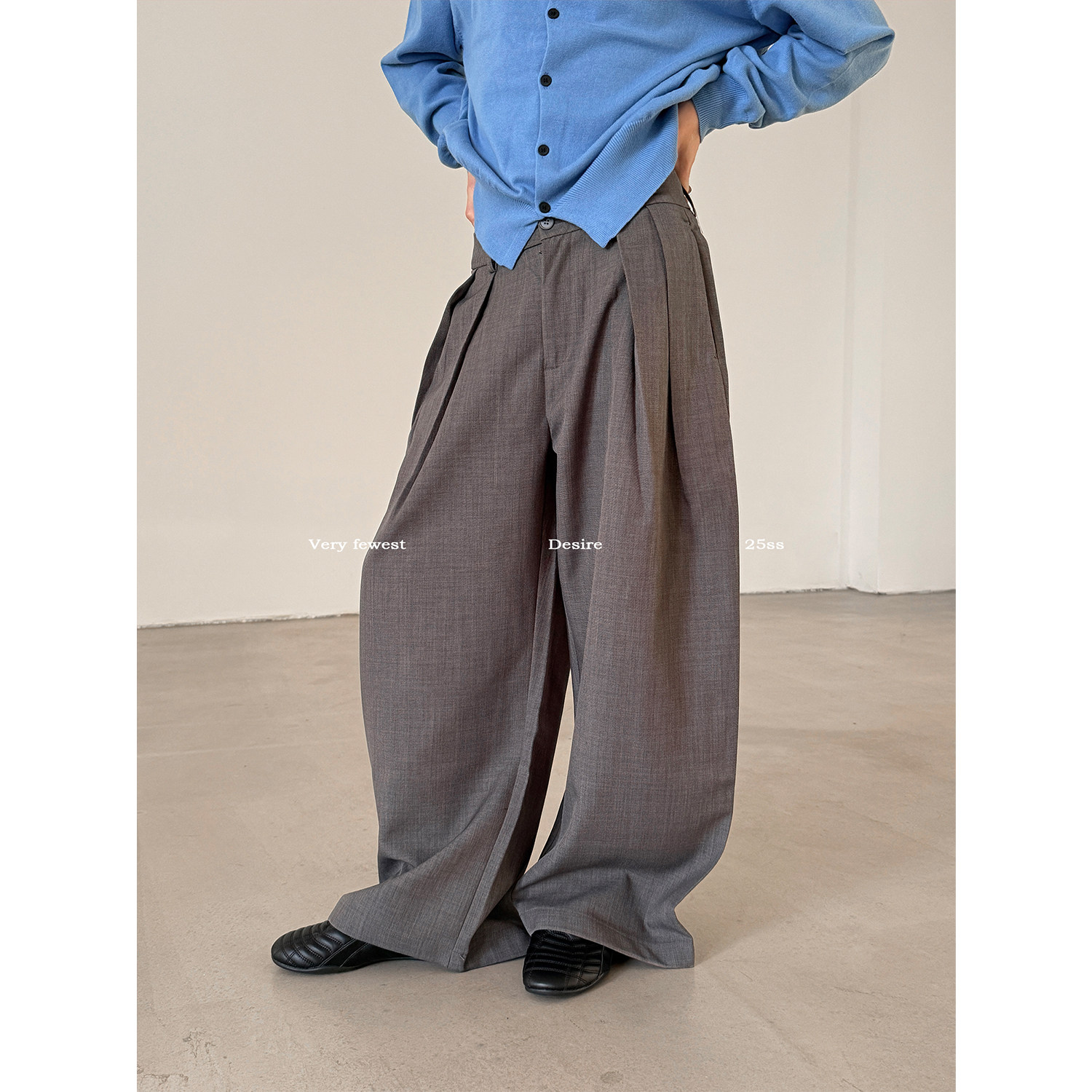 VERY FEWEST 松弛感压褶西装长裤黑灰高级垂感阔腿休闲裤