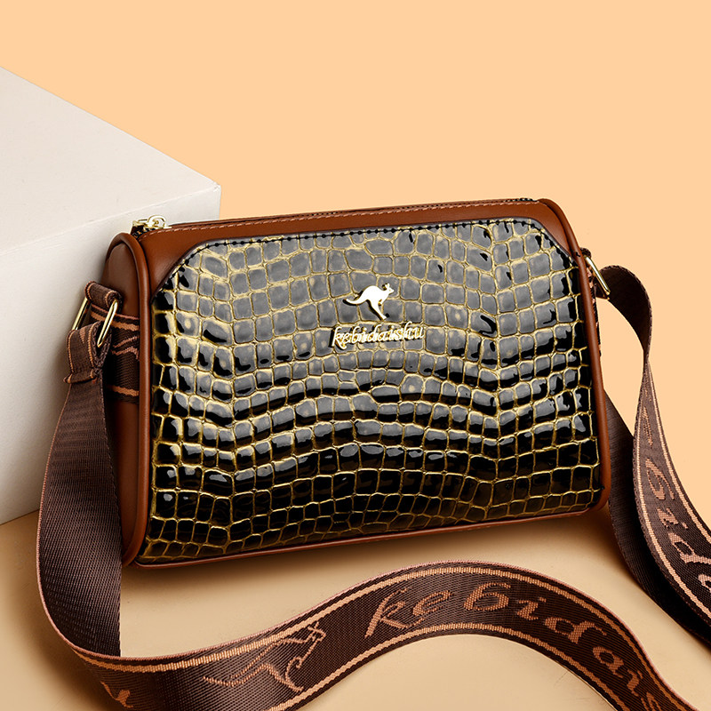 科彼袋鼠真皮斜挎包女2024新款漆皮宽肩带女士包包中年妈妈包时尚