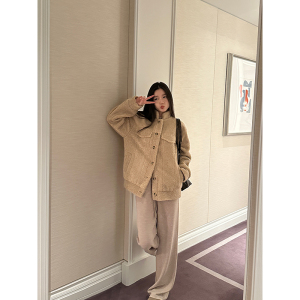 王少女的店杏色立领羊羔毛外套冬季新款休闲宽松显瘦夹克毛绒上衣