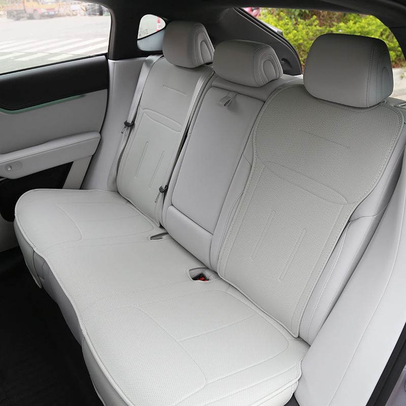 适用25款小鹏G6坐垫套四季透气纳帕皮座椅套用品配件冬夏四季通用