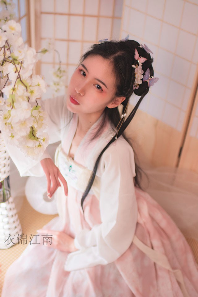 [Hanfu rental]Jiangnan Pink Embroidery Ruskirt In the lotusin the Women's clothing/Boutique , Costume/National costume/Stage costumes , National costume/Costumes  category - from Buy2taobao.com to provide professional Taobao agent buy service