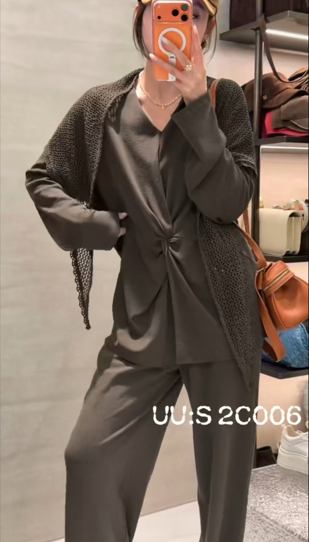 2026秋季新款针织披肩褶皱T恤女