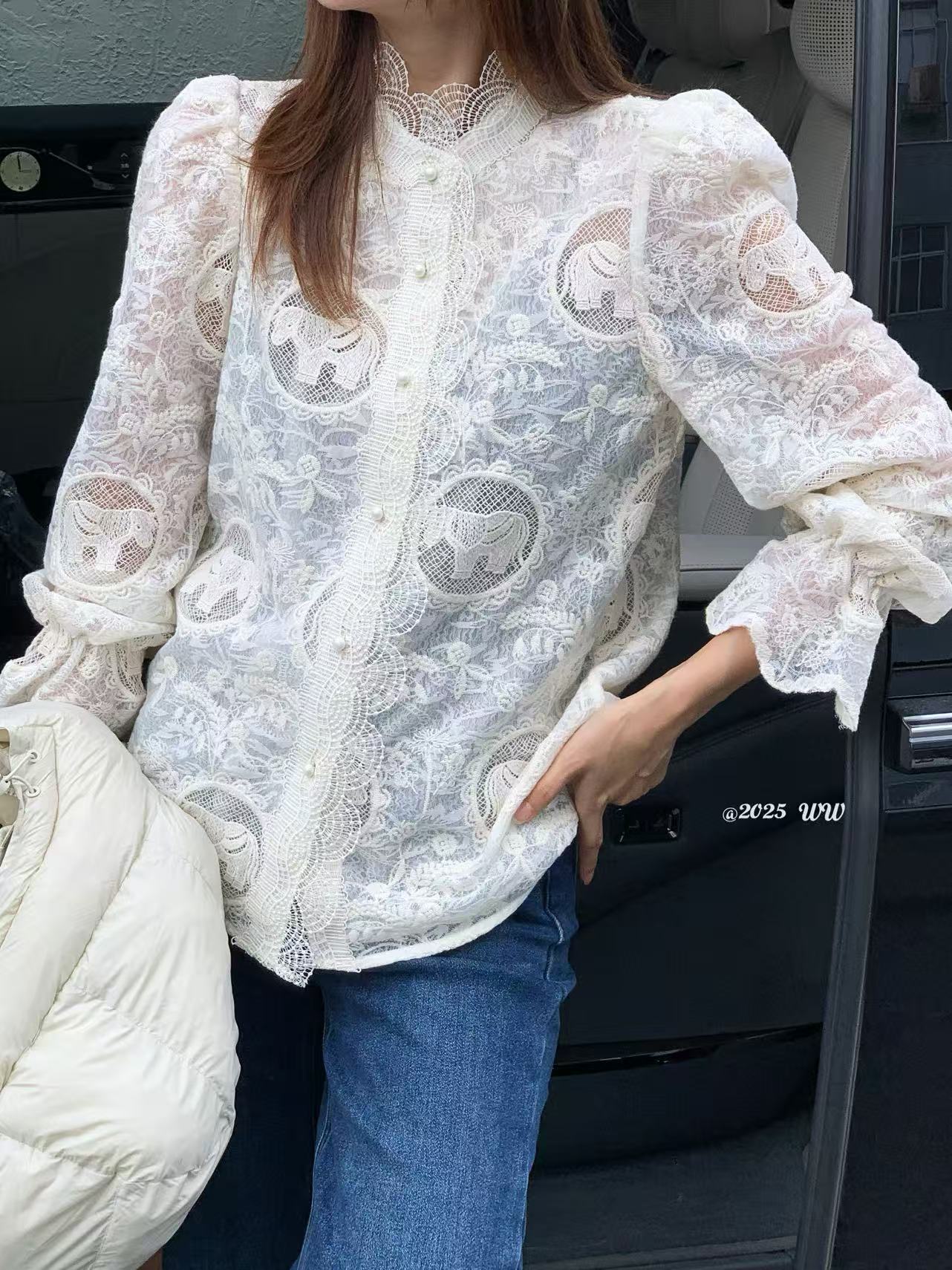 2026春季高端气质单排扣蕾丝衬衫