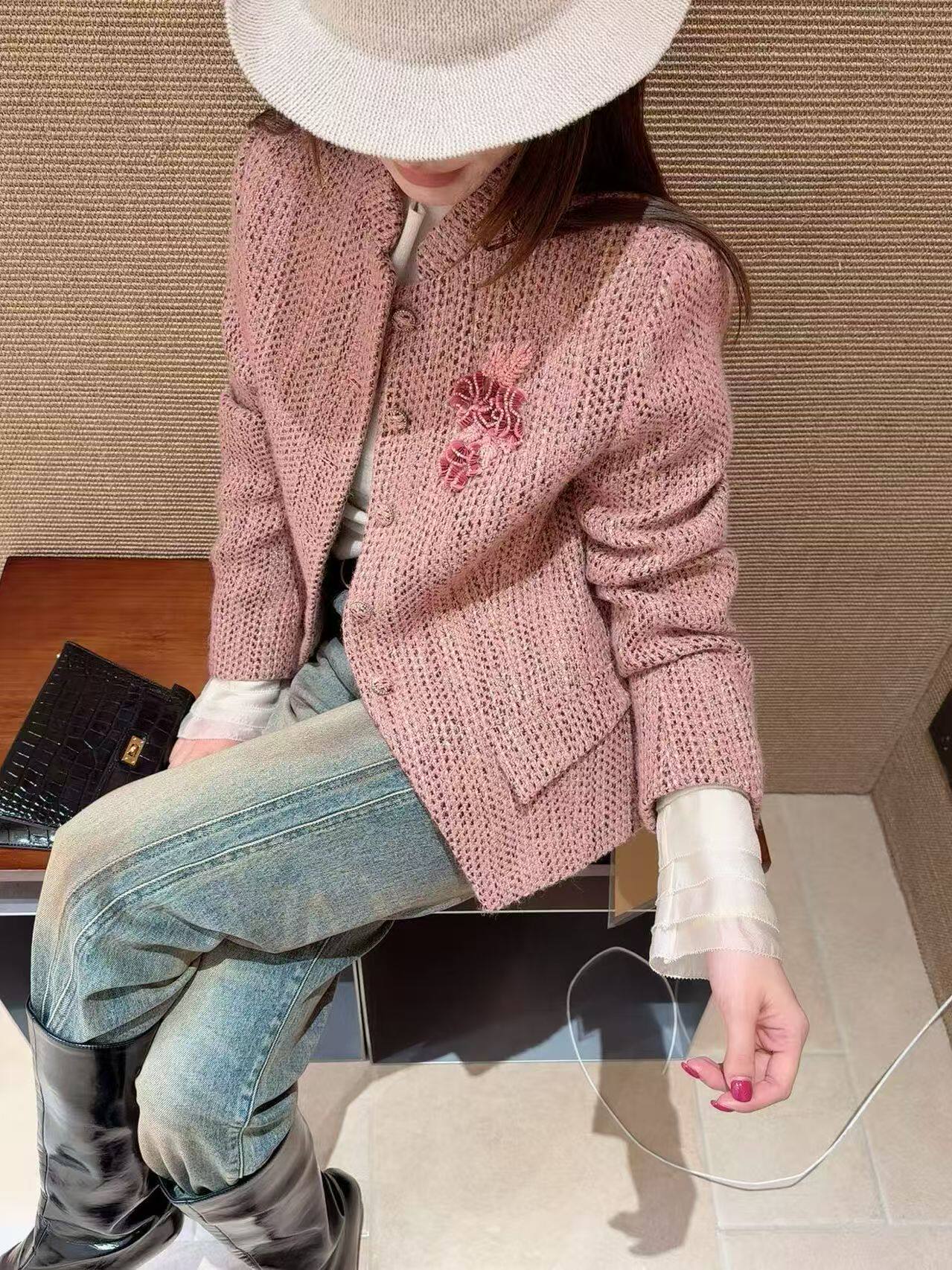 2026秋冬新款小香风立体花朵外套